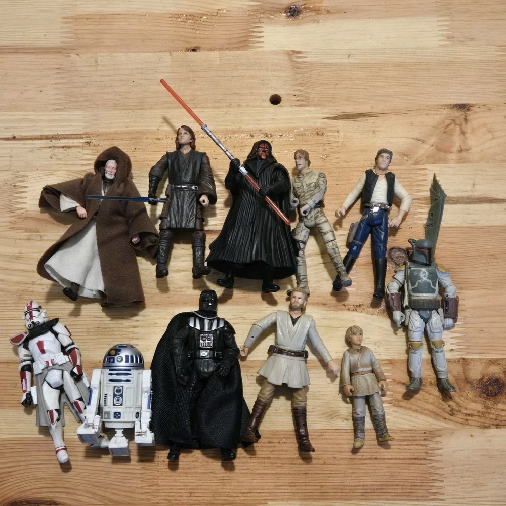 Star Wars Action Figure Lot 11 Hasbro 1998-2004 Darth Vader R2-D2 Stormtrooper